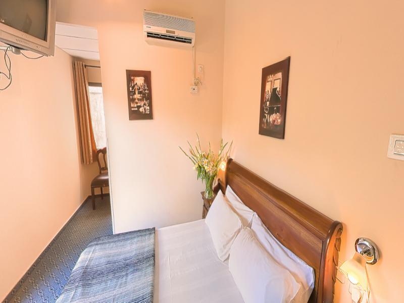 Sun City Hotel Tel Aviv Pokoj fotografie